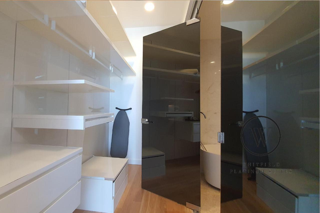 The Platinum Klcc Suites By Whitfield Kuala Lumpur Esterno foto
