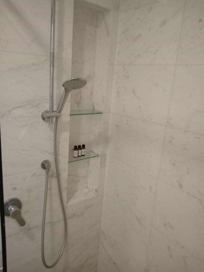 The Platinum Klcc Suites By Whitfield Kuala Lumpur Esterno foto